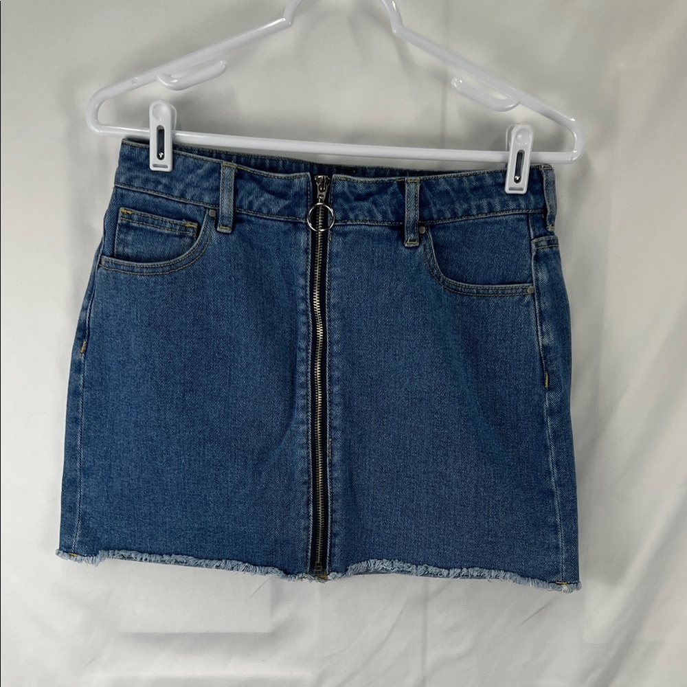Pac Sun - Women’s Jean Skirt - Medium Blue - Zip Front - Size 27 - Distressed